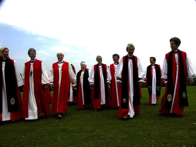 Church of England bishops on September 13 approved by a large majority the text of legislation that would enable women to become bishops. Photo: Marites N. Sison