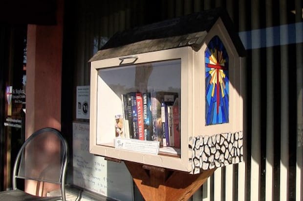 The Little Free Library out front of St. Stephen's Episcopal Church in Hurst, Texas, has become an unexpected outreach ministry. Photo: Mary Frances Schjonberg/Episcopal News Service