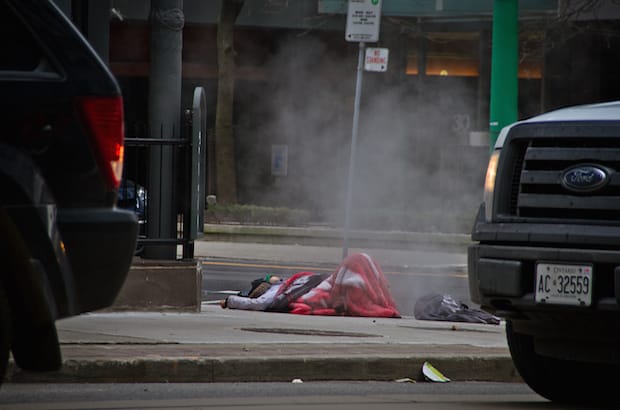 At least 250,000 Canadians are homeless, and one in seven live in poverty. Dignity for All wants to change that. Photo: Geo Swan/Wikimedia Commons